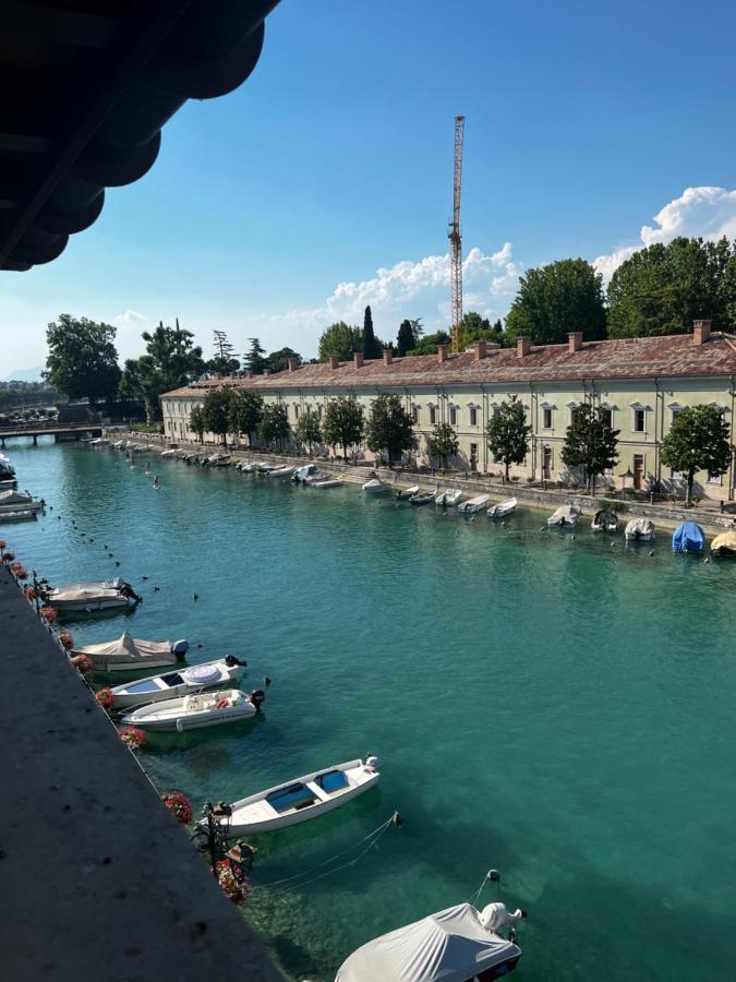 C House Rooms Lake Peschiera del Garda Exterior foto